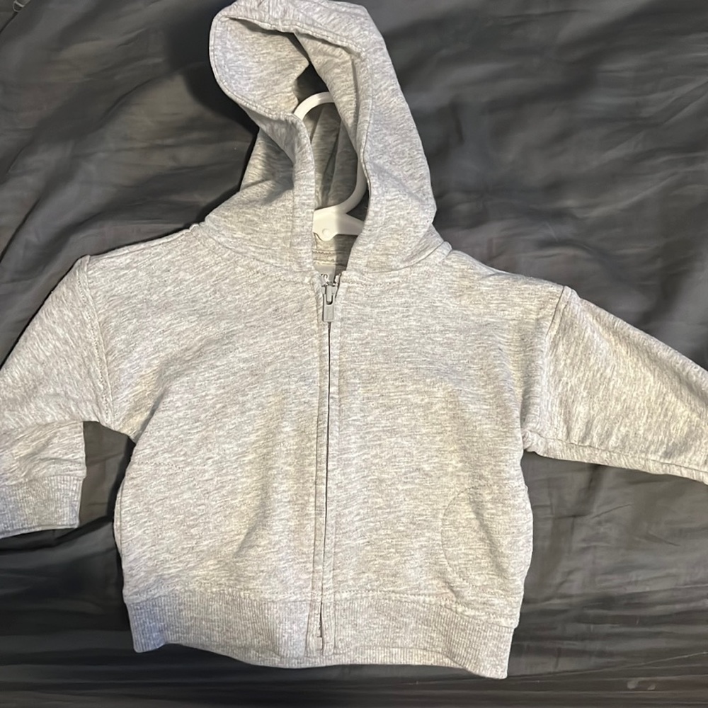 Modern Moments unisex gray jacket size 0-3MONTHS